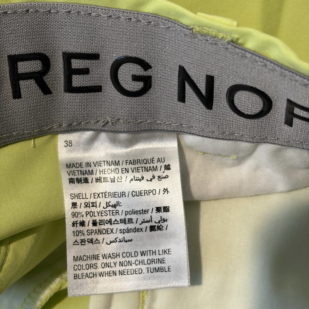 Greg Norman Light Green Shorts - Picture 2 of 3